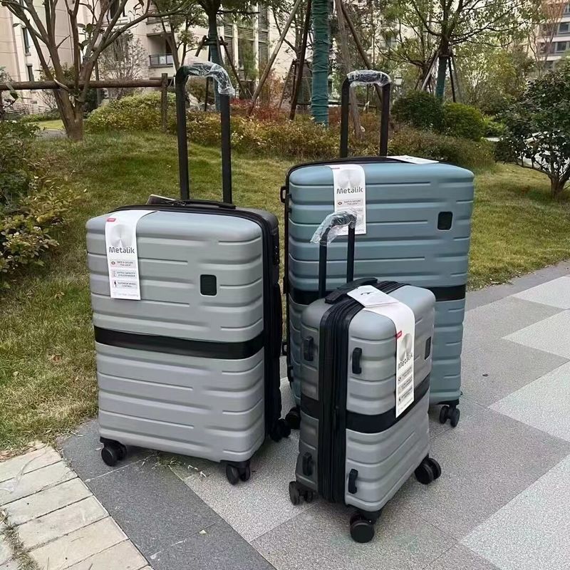 Fabricante Conjunto de equipaje de viaje con carruaje de avión portátil para exteriores de moda de cáscara dura PP