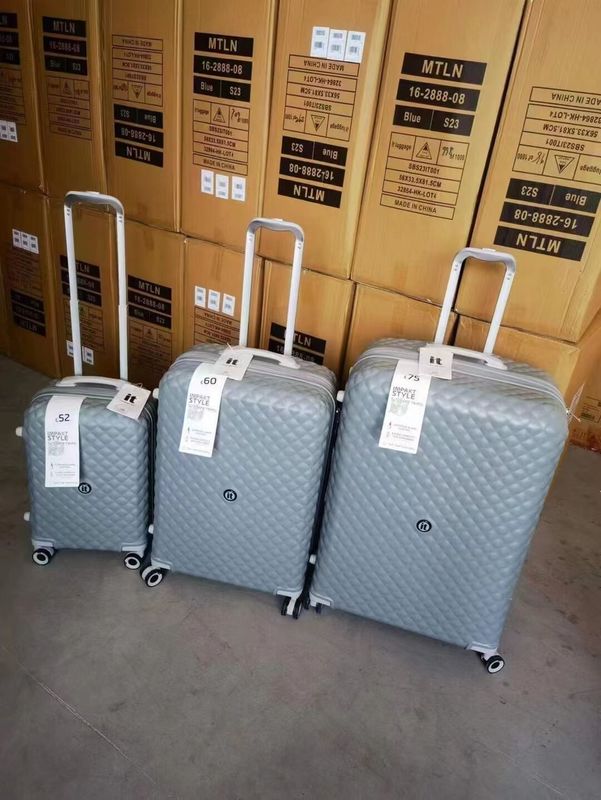 Venta al por mayor Baratos Grandes Duraderos de lujo PP duro maletas de transporte de carros maletas de viaje conjuntos de equipaje