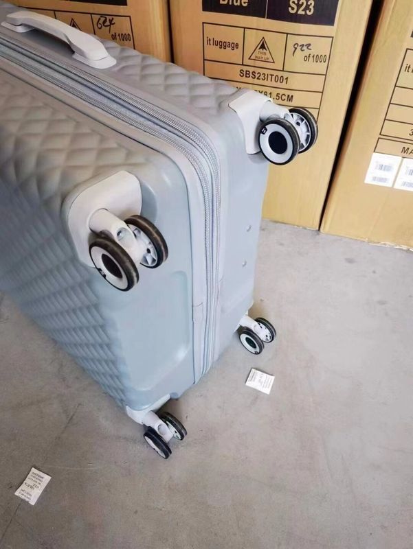 Venta al por mayor Baratos Grandes Duraderos de lujo PP duro maletas de transporte de carros maletas de viaje conjuntos de equipaje