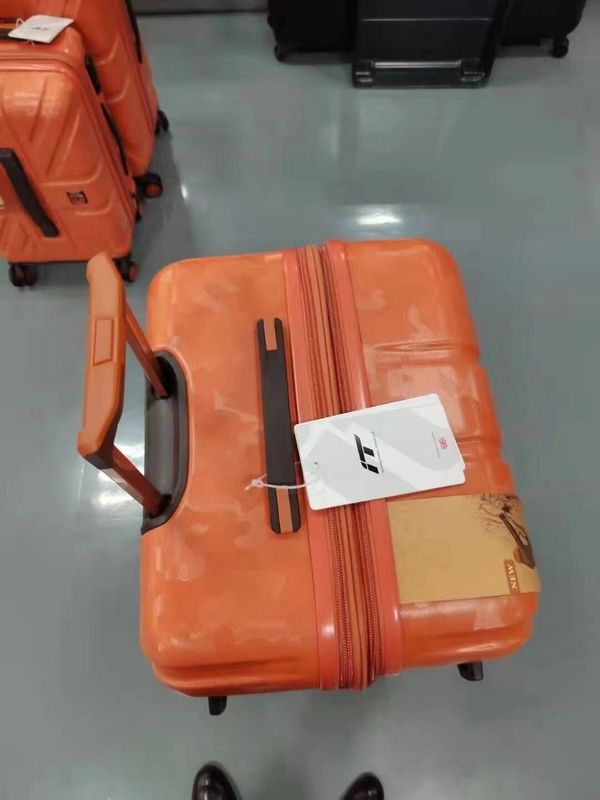 Nueva fábrica popular de bolsas de viaje impermeables fabricante 20/24/28 pulgadas ABS computadora Hard Shell TSA Retro equipaje mayorista