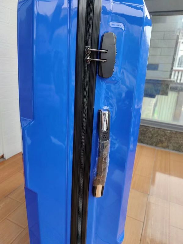 China de alta calidad fábrica colorido nuevo diseño cascarón duro inoxidable regalo conjunto Abs por mayor maleta cremallera tiempo de viaje