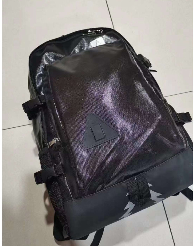 Mochila para viajes al aire libre Unisex Légero Bolso de excursión de gran capacidad Deporte de ocio Bolso de hombro doble nuevo