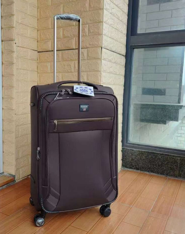 Logotipo OEM/ODM Color 4 Pcs Set Tejido Bolsas de viaje suaves Tranvía Maleta Bolsa de equipaje