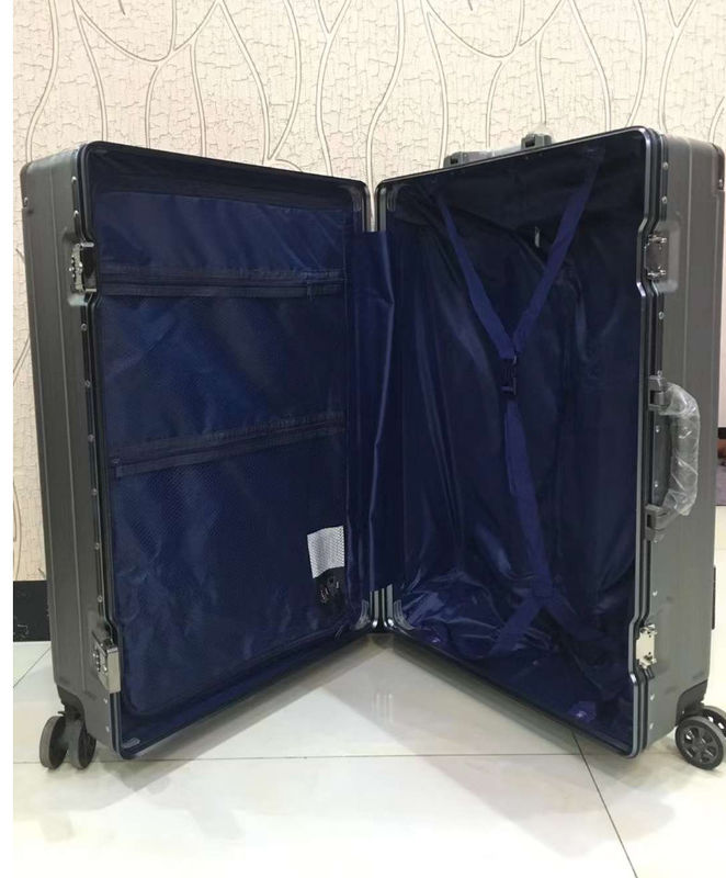 Equipaje Cargar equipaje maletas sets maleta personalizada venta caliente de aluminio 28 pulgadas girador unisex