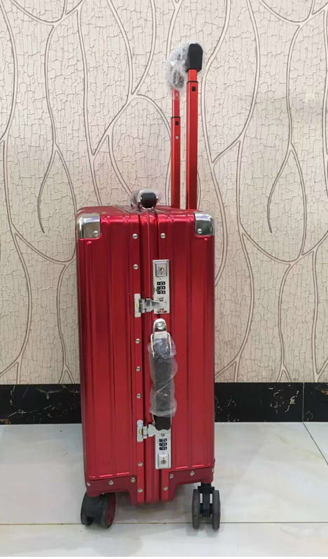 Fabricantes Fabrica de gran capacidad Suministrador de maletines de marco de aluminio 3 piezas de equipaje con soporte de taza