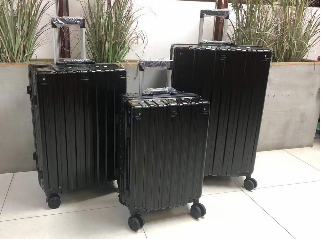 Los recién llegados llevan el equipaje de viaje de la carcasa dura 4 ruedas giratorias maleta ligera con cerradura TSA