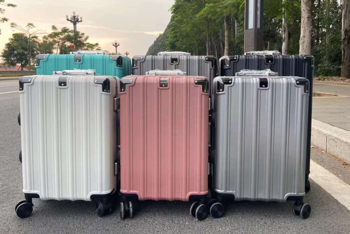20 pulgadas Logotipo personalizado ABS duradero y PP maletas de viaje de cáscara dura conjuntos de maleta de equipaje de 3 piezas